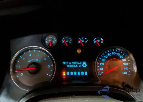 2010 Ford F150 Super Cab z USA, uszkodzony, nr VIN 1FTFX1EV5AFD75574